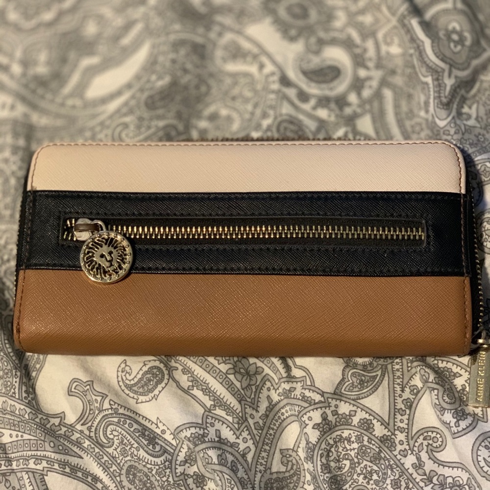 Anne Klein Wallet